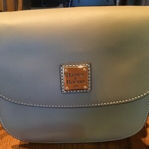 Dooney &Bourke Saffiano crossbody